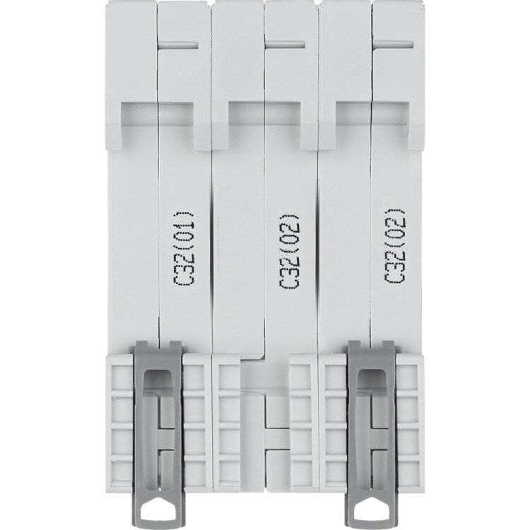 Выключатель автомат. 3-пол. (3P)  32А C  4,5кА RX3 Legrand